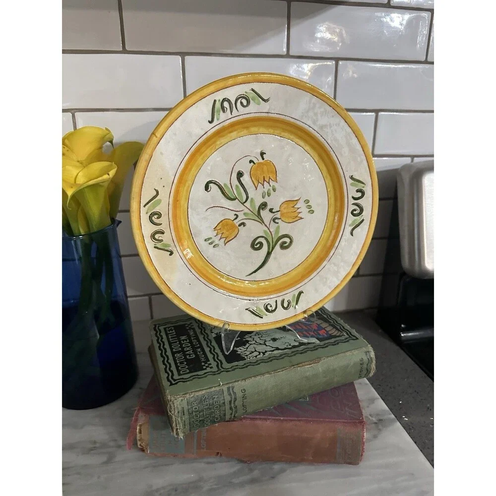 Yellow Tulip Pottery Hand painted Wall Z xx9 Inches Dinner Plate Stangl Pottery